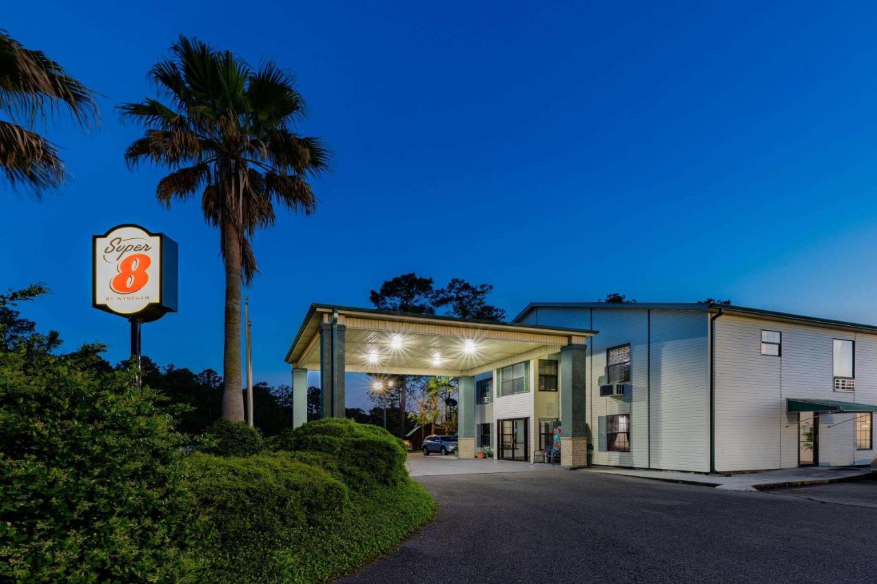 Super 8 By Wyndham Kinder/Coushatta Near Casino Buitenkant foto