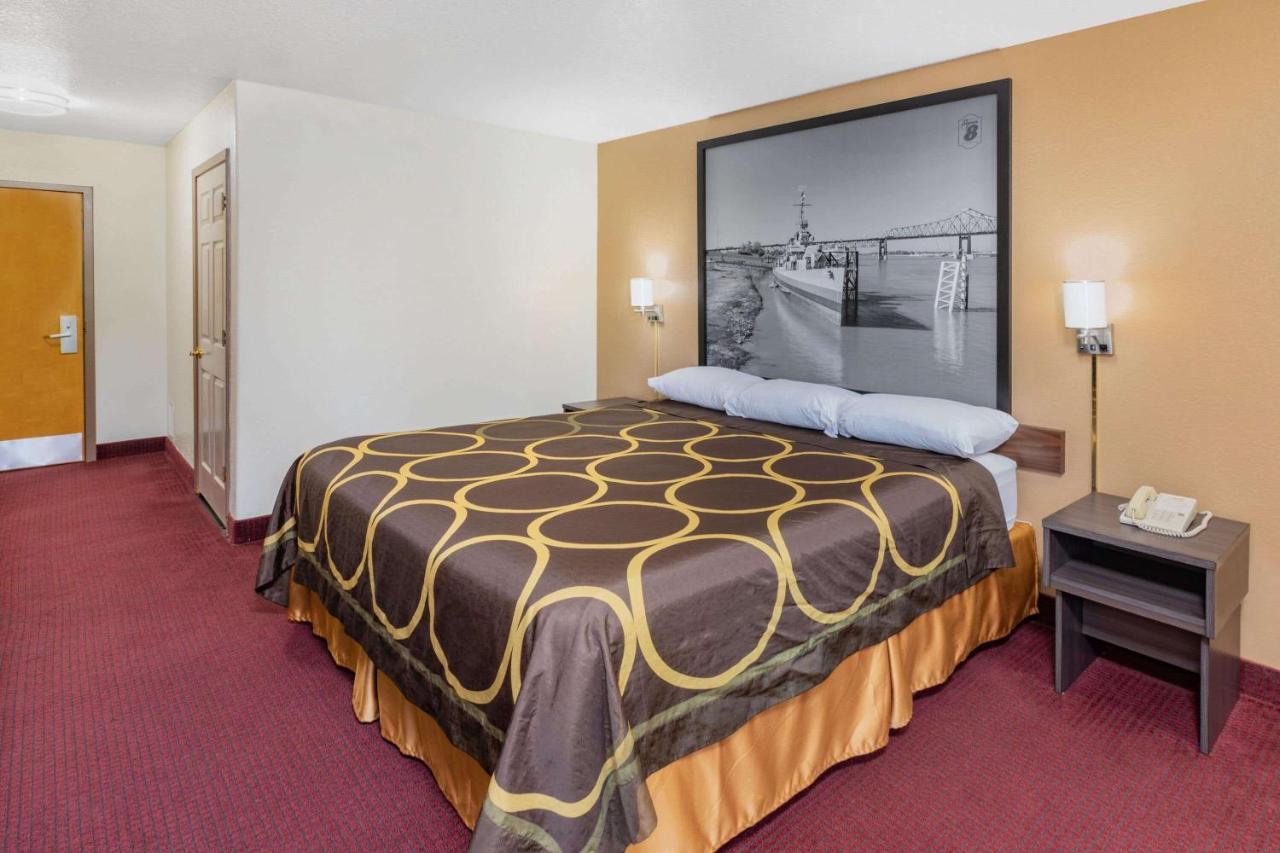 Super 8 By Wyndham Kinder/Coushatta Near Casino Buitenkant foto