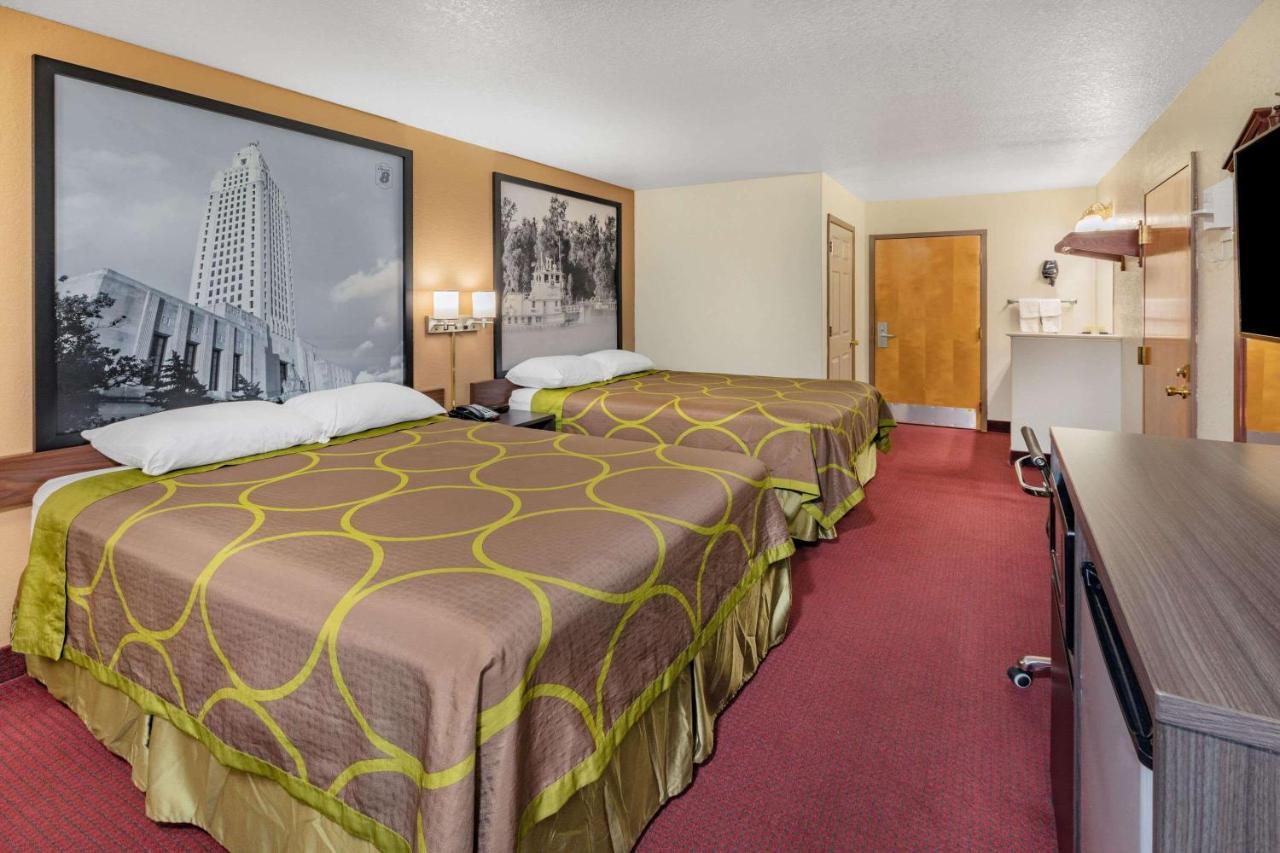 Super 8 By Wyndham Kinder/Coushatta Near Casino Buitenkant foto
